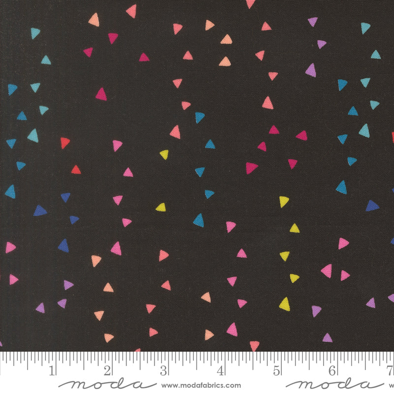 Makers Delight Super Black 28105 23 Moda fabric with ruler